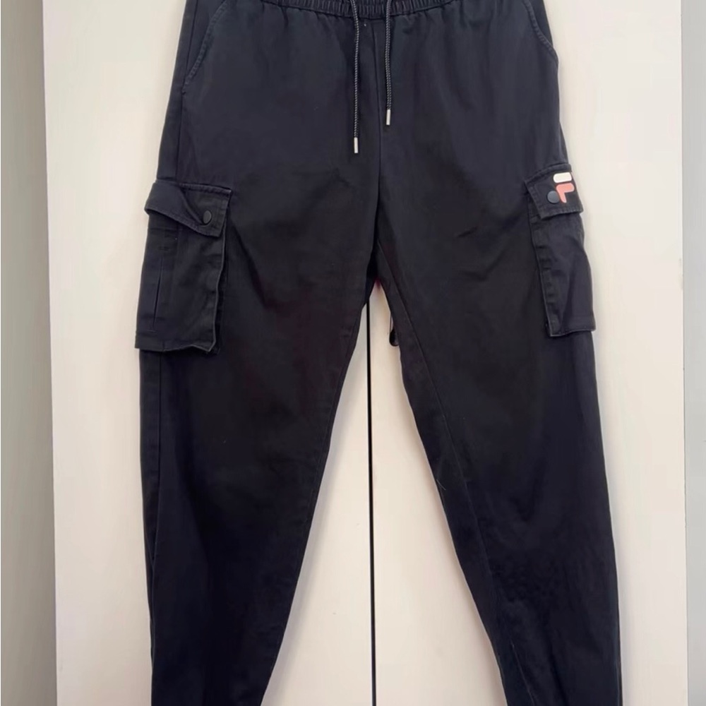 Fila Men's Dark Cargo Pants